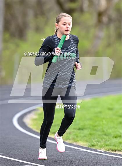 Thumbnail 2 in Yorktown 4 Way (3200 meter)  photogallery.