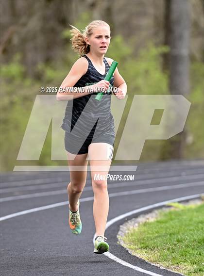 Thumbnail 1 in Yorktown 4 Way (3200 meter)  photogallery.