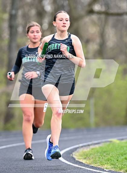 Thumbnail 2 in Yorktown 4 Way (3200 meter)  photogallery.