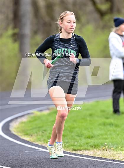 Thumbnail 1 in Yorktown 4 Way (3200 meter)  photogallery.