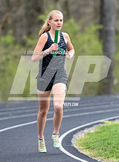 Thumbnail 3 in Yorktown 4 Way (3200 meter)  photogallery.