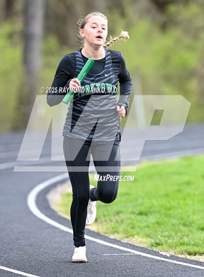 Thumbnail 2 in Yorktown 4 Way (3200 meter)  photogallery.
