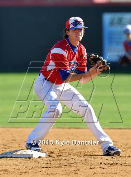Thumbnail 1 in Nolan Catholic vs Midland Christian (Texas Private School Classic) photogallery.