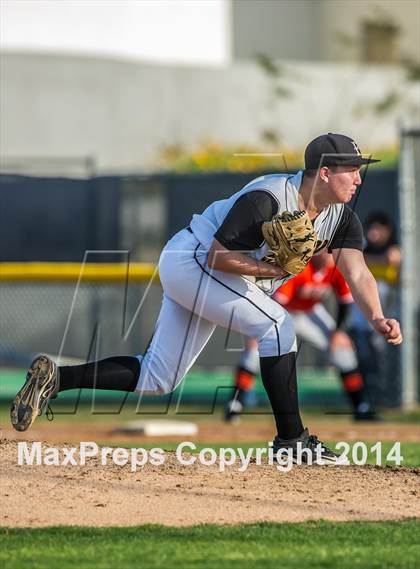 Thumbnail 2 in Huntington Beach @ Foothill photogallery.