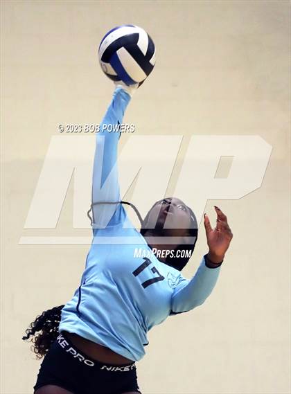 Thumbnail 1 in McLean @ Centreville photogallery.