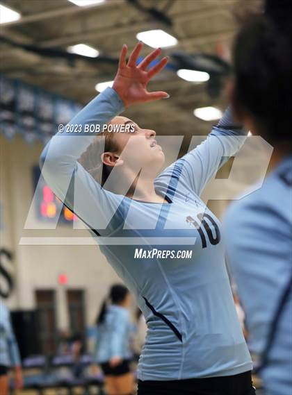Thumbnail 1 in McLean @ Centreville photogallery.