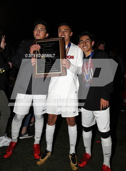 Thumbnail 1 in Richmond vs. Montgomery (CIF NCS D2 Final) photogallery.