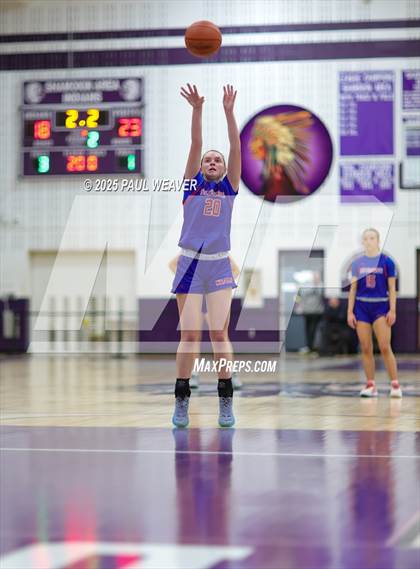 Thumbnail 1 in Selinsgrove vs. Shamokin Area (PIAA District 4 Class 4A Quarterfinal) photogallery.