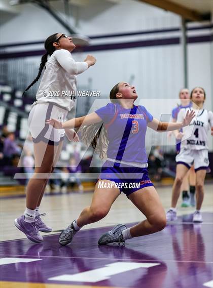 Thumbnail 3 in Selinsgrove vs. Shamokin Area (PIAA District 4 Class 4A Quarterfinal) photogallery.