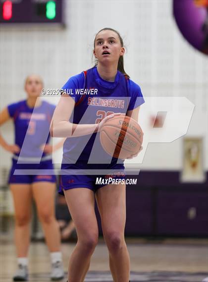 Thumbnail 3 in Selinsgrove vs. Shamokin Area (PIAA District 4 Class 4A Quarterfinal) photogallery.
