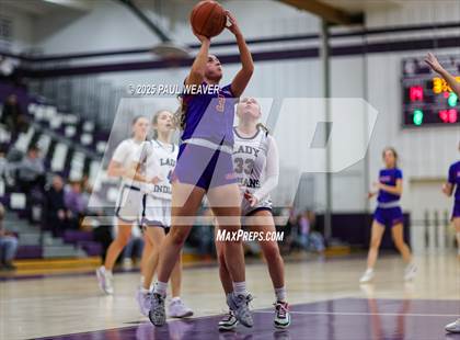 Thumbnail 2 in Selinsgrove vs. Shamokin Area (PIAA District 4 Class 4A Quarterfinal) photogallery.