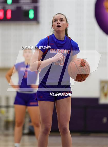 Thumbnail 2 in Selinsgrove vs. Shamokin Area (PIAA District 4 Class 4A Quarterfinal) photogallery.