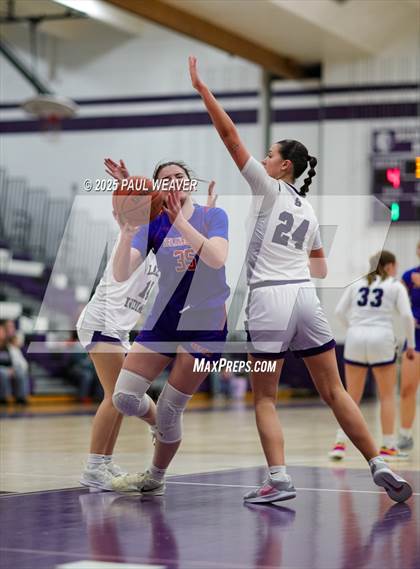 Thumbnail 2 in Selinsgrove vs. Shamokin Area (PIAA District 4 Class 4A Quarterfinal) photogallery.