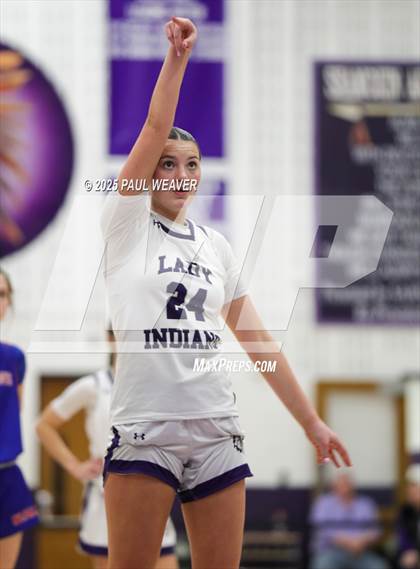 Thumbnail 1 in Selinsgrove vs. Shamokin Area (PIAA District 4 Class 4A Quarterfinal) photogallery.
