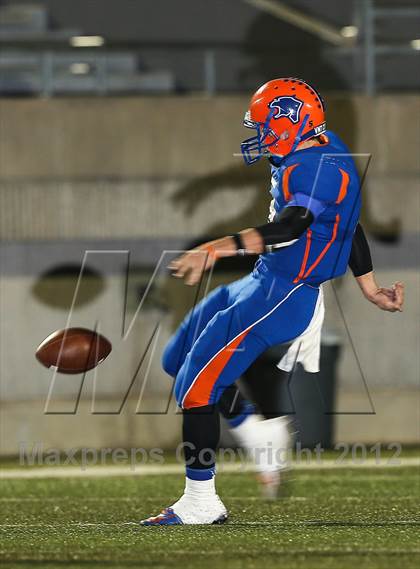 Thumbnail 2 in Covenant Christian vs. Legacy Christian Academy (TAPPS D3 Semifinal Playoffs) photogallery.