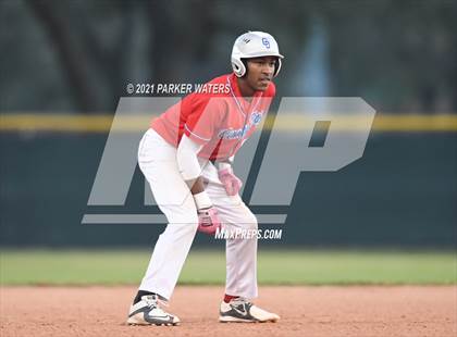 Thumbnail 1 in John Ehret @ Metairie Park Country Day photogallery.
