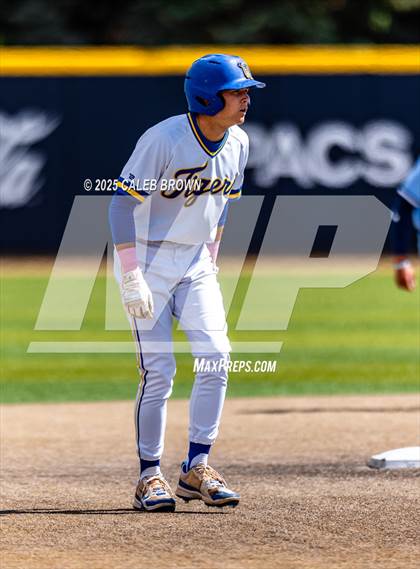 Thumbnail 3 in Salem Hills vs. Orem (UHSAA 5A Bracket Play) photogallery.