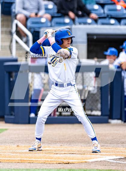 Thumbnail 2 in Salem Hills vs. Orem (UHSAA 5A Bracket Play) photogallery.
