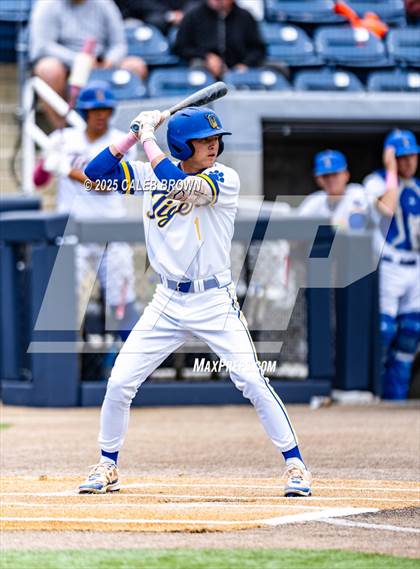 Thumbnail 3 in Salem Hills vs. Orem (UHSAA 5A Bracket Play) photogallery.