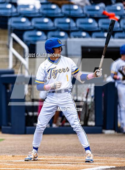 Thumbnail 1 in Salem Hills vs. Orem (UHSAA 5A Bracket Play) photogallery.