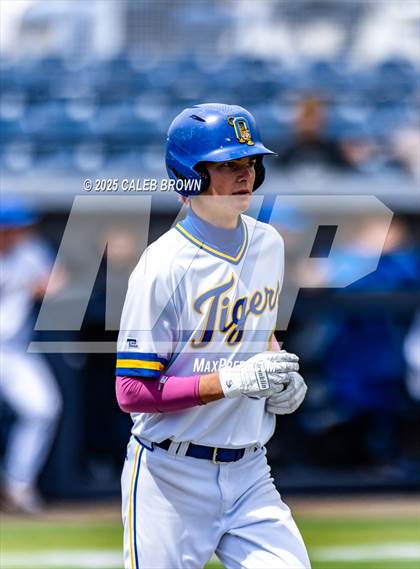 Thumbnail 1 in Salem Hills vs. Orem (UHSAA 5A Bracket Play) photogallery.
