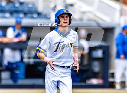 Thumbnail 2 in Salem Hills vs. Orem (UHSAA 5A Bracket Play) photogallery.