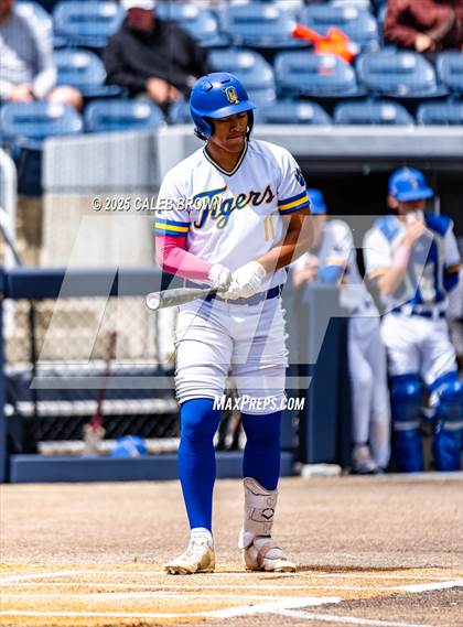 Thumbnail 2 in Salem Hills vs. Orem (UHSAA 5A Bracket Play) photogallery.
