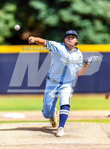 Thumbnail 3 in Salem Hills vs. Orem (UHSAA 5A Bracket Play) photogallery.