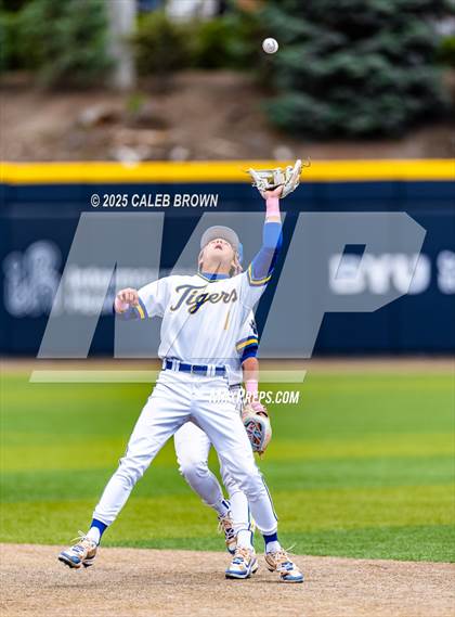 Thumbnail 3 in Salem Hills vs. Orem (UHSAA 5A Bracket Play) photogallery.