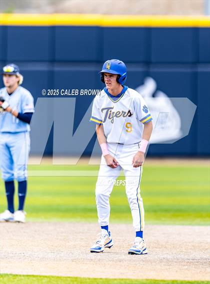 Thumbnail 2 in Salem Hills vs. Orem (UHSAA 5A Bracket Play) photogallery.