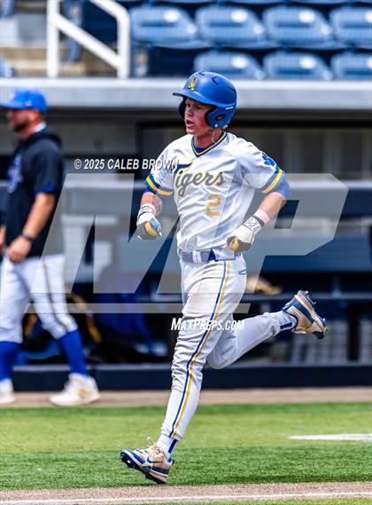 Thumbnail 2 in Salem Hills vs. Orem (UHSAA 5A Bracket Play) photogallery.