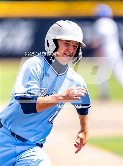 Thumbnail 3 in Salem Hills vs. Orem (UHSAA 5A Bracket Play) photogallery.