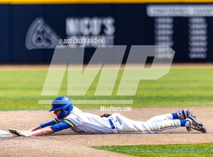 Thumbnail 3 in Salem Hills vs. Orem (UHSAA 5A Bracket Play) photogallery.