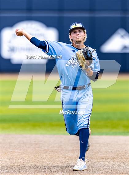 Thumbnail 2 in Salem Hills vs. Orem (UHSAA 5A Bracket Play) photogallery.