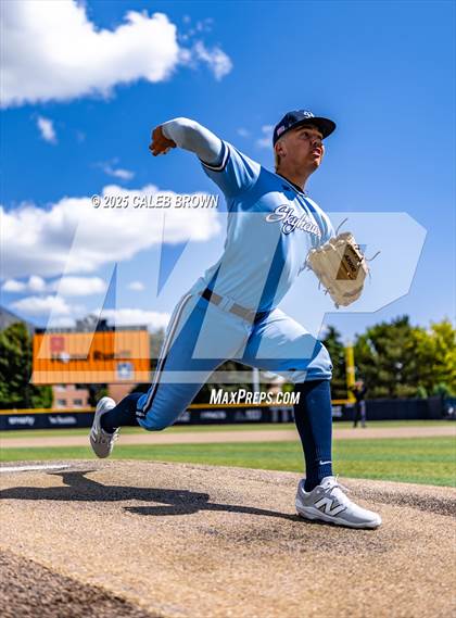 Thumbnail 1 in Salem Hills vs. Orem (UHSAA 5A Bracket Play) photogallery.