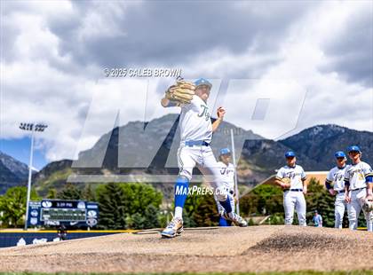 Thumbnail 3 in Salem Hills vs. Orem (UHSAA 5A Bracket Play) photogallery.