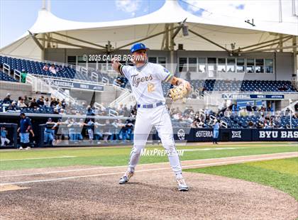 Thumbnail 3 in Salem Hills vs. Orem (UHSAA 5A Bracket Play) photogallery.