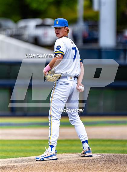 Thumbnail 2 in Salem Hills vs. Orem (UHSAA 5A Bracket Play) photogallery.