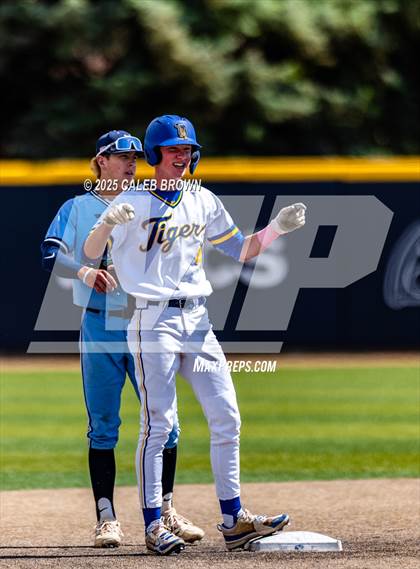 Thumbnail 2 in Salem Hills vs. Orem (UHSAA 5A Bracket Play) photogallery.