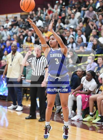 Thumbnail 2 in Xavier College Prep vs. Desert Vista (AIA Open Semifinal) photogallery.