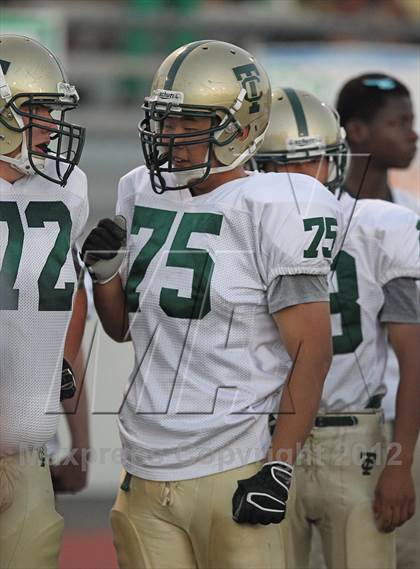 Thumbnail 2 in Hoover vs. Temple City photogallery.