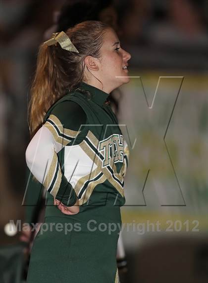 Thumbnail 1 in Hoover vs. Temple City photogallery.