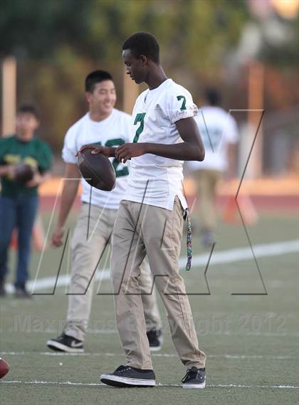 Thumbnail 1 in Hoover vs. Temple City photogallery.