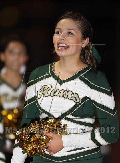 Thumbnail 2 in Hoover vs. Temple City photogallery.