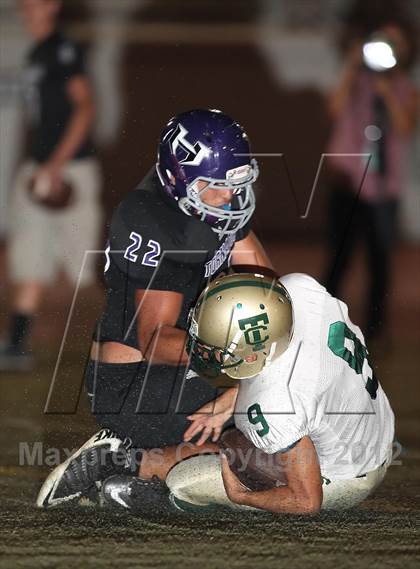 Thumbnail 2 in Hoover vs. Temple City photogallery.