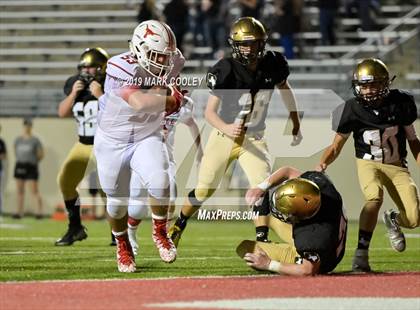Thumbnail 3 in Axtell vs. Dawson photogallery.