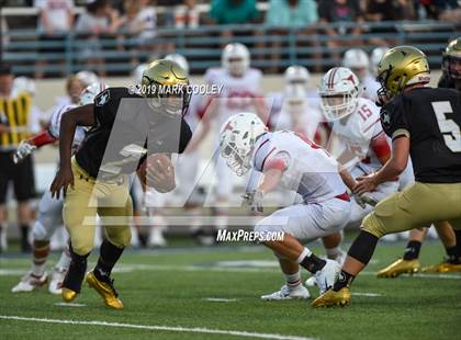 Thumbnail 3 in Axtell vs. Dawson photogallery.