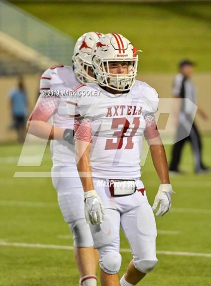 Thumbnail 3 in Axtell vs. Dawson photogallery.