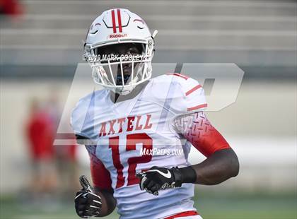 Thumbnail 3 in Axtell vs. Dawson photogallery.