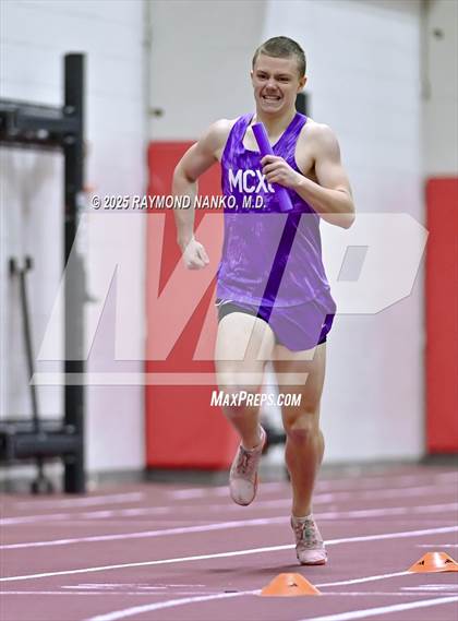 Thumbnail 1 in Owl Invite HSR Qualifier (4 x 800M Relay)  photogallery.